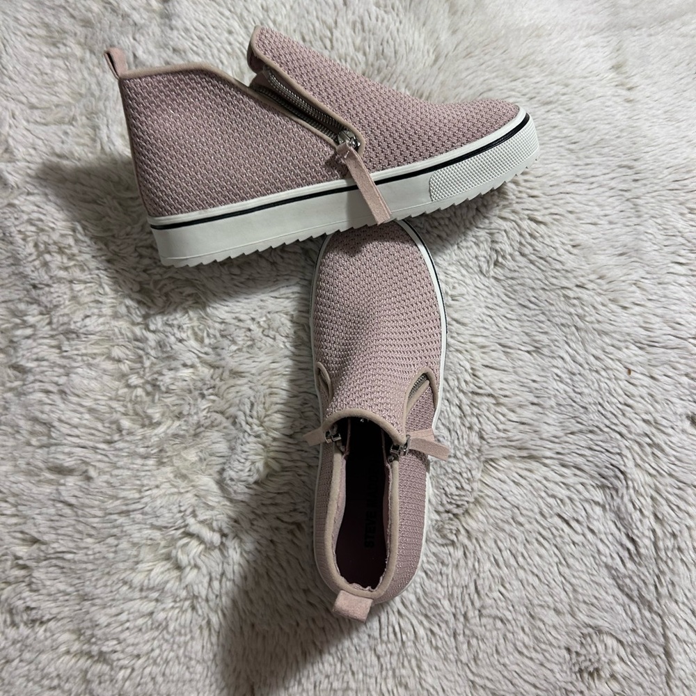 NEW Steve Madden Girls Booties Size 3M